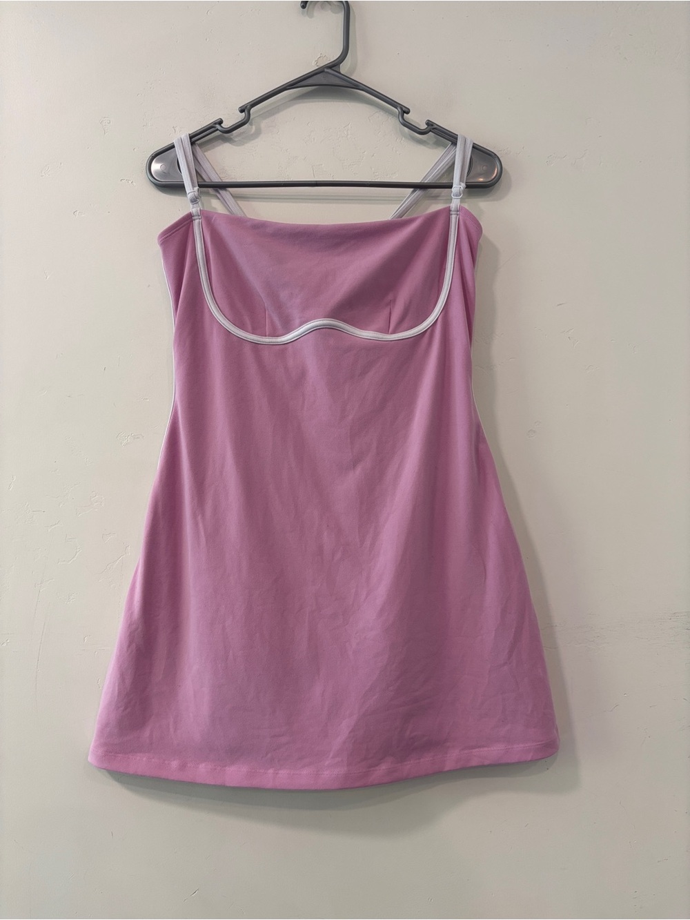 ALO  Pink/White Trim Airbrush Tennis Pickleball dress Pull-On streamline size M